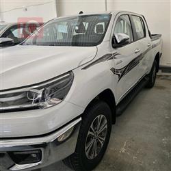 تويوتا هايلوكس